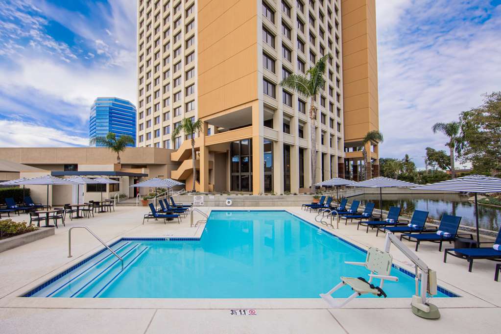 Hotel Fera Anaheim, a DoubleTree by Hilton — photo 1