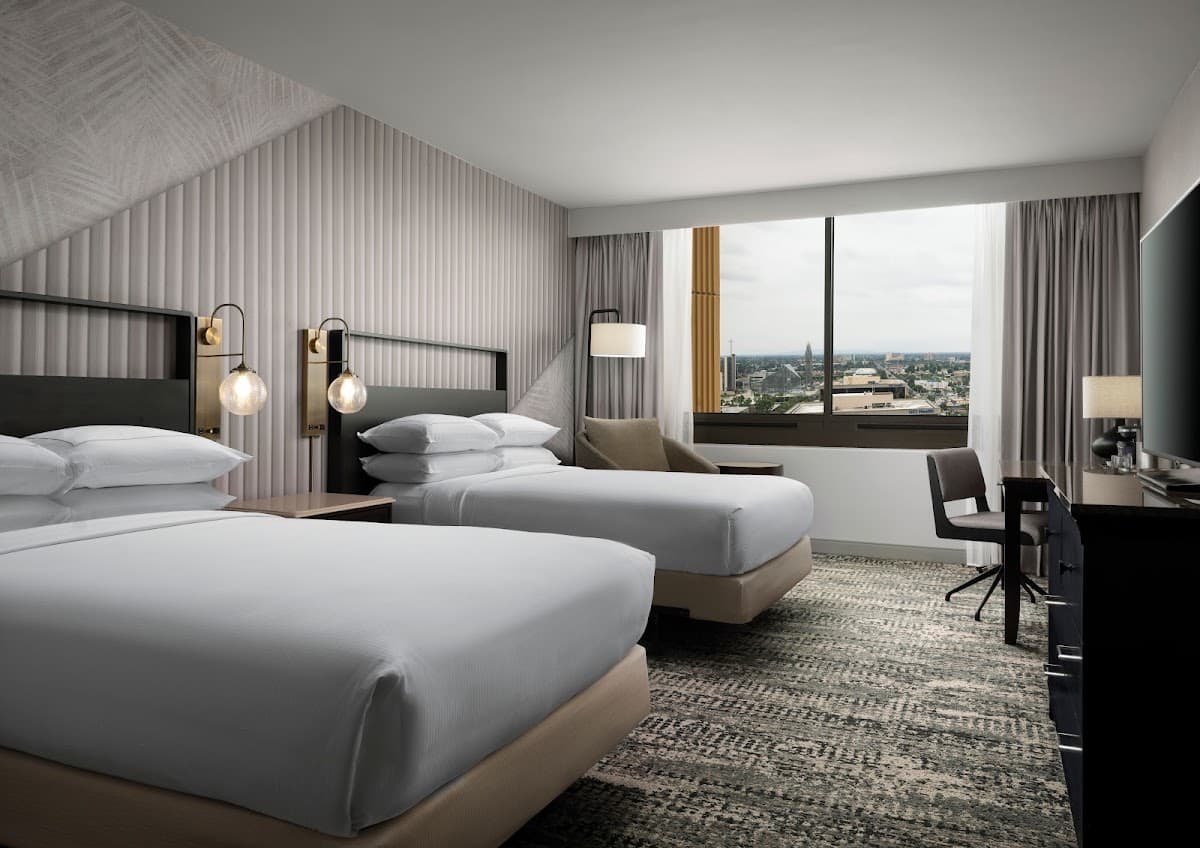 Hotel Fera Anaheim, a DoubleTree by Hilton — photo 2