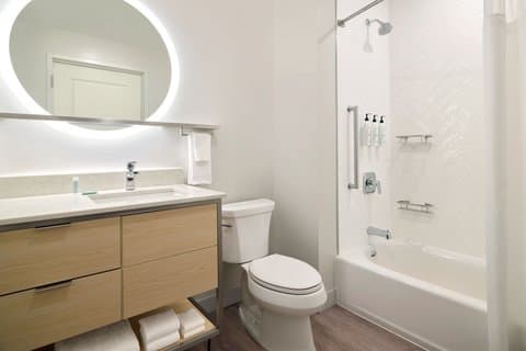 TownePlace Suites by Marriott Tempe — photo 4
