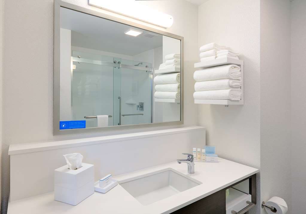 Hampton Inn Irvine Spectrum Lake Forest — photo 4