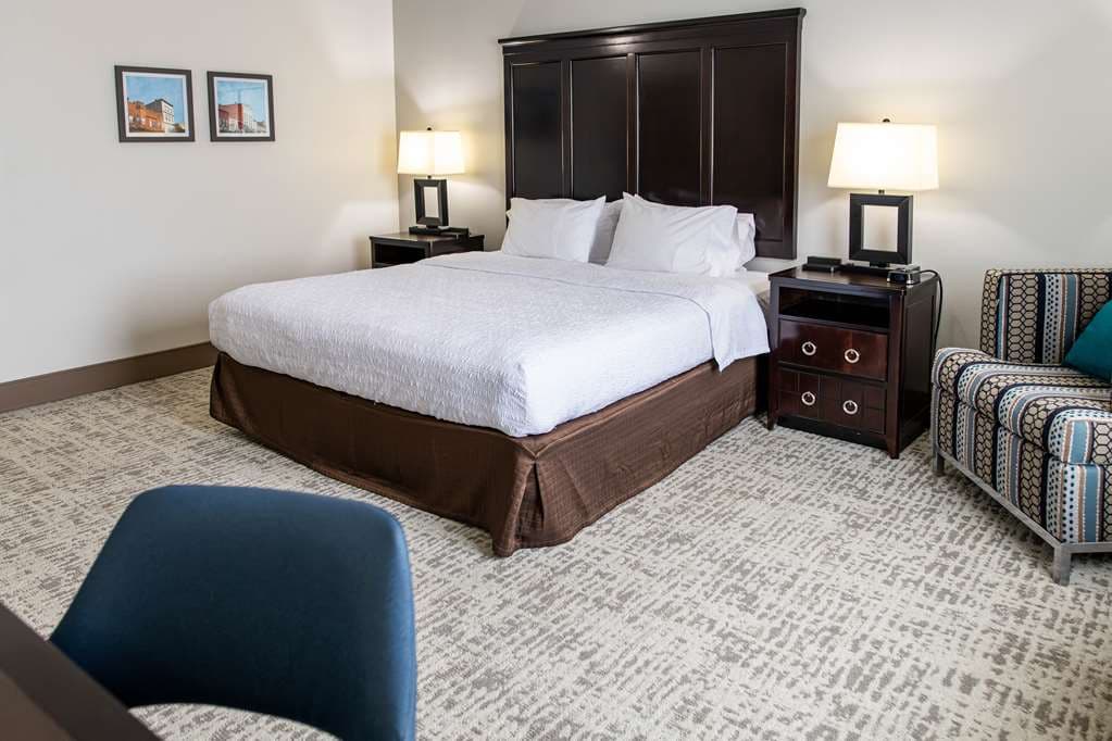 Hampton Inn & Suites Effingham — photo 2