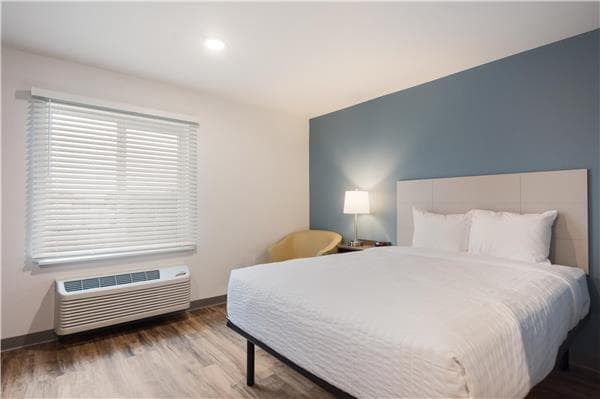 WoodSpring Suites Tampa Airport North Veterans Expressway — photo 4