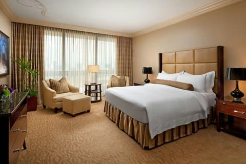 Houston Grand Hotel - River Oaks — photo 2