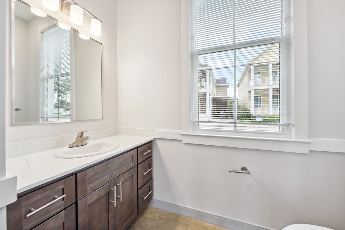 Woodring Apartments — photo 3