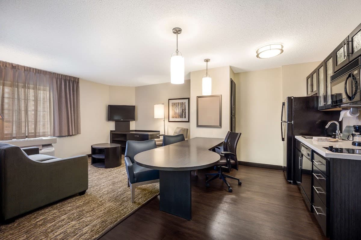 Coratel Inn & Suites Richfield — photo 5