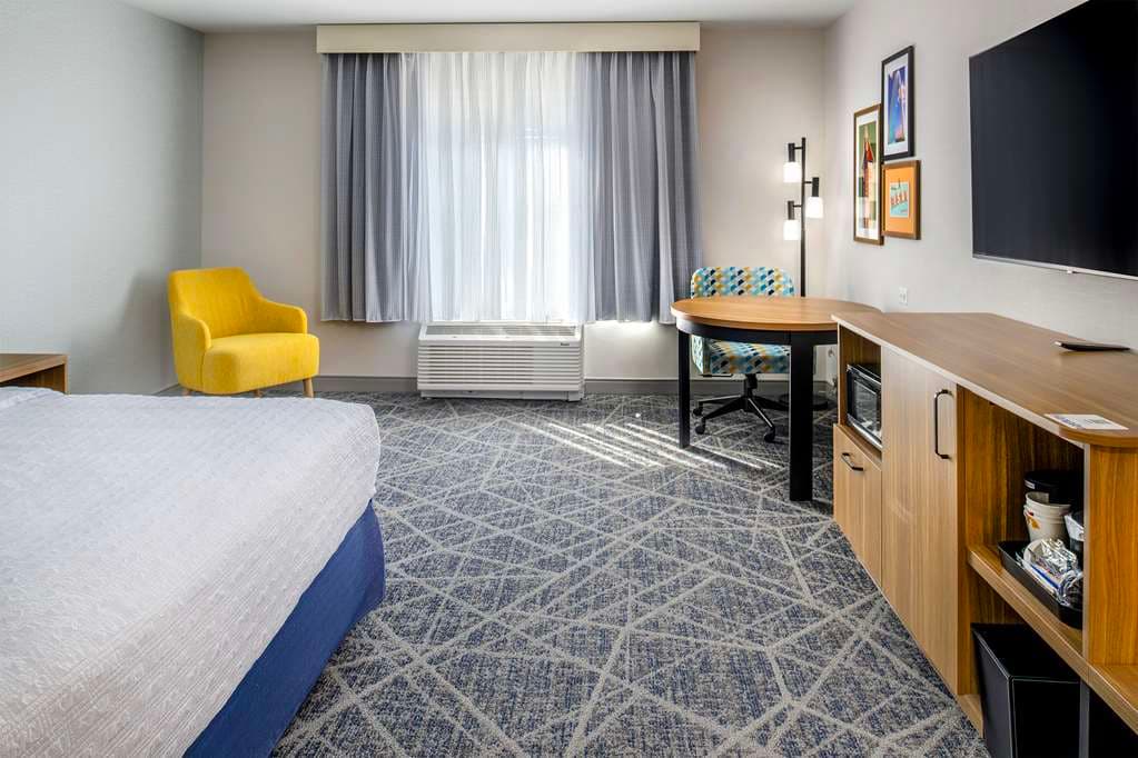 Hampton Inn by Hilton St Louis Airport — photo 2