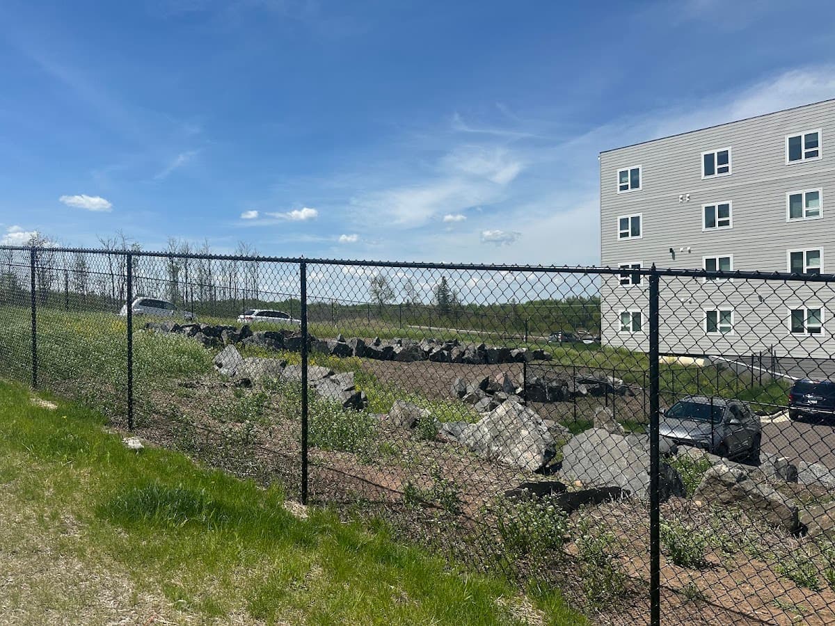The Acres on Arrowhead — photo 2