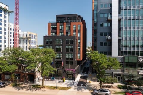 Moxy Madison Downtown