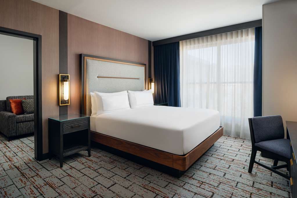 The Hoffmann Hotel Basalt Aspen, Tapestry Collection by Hilton — photo 2