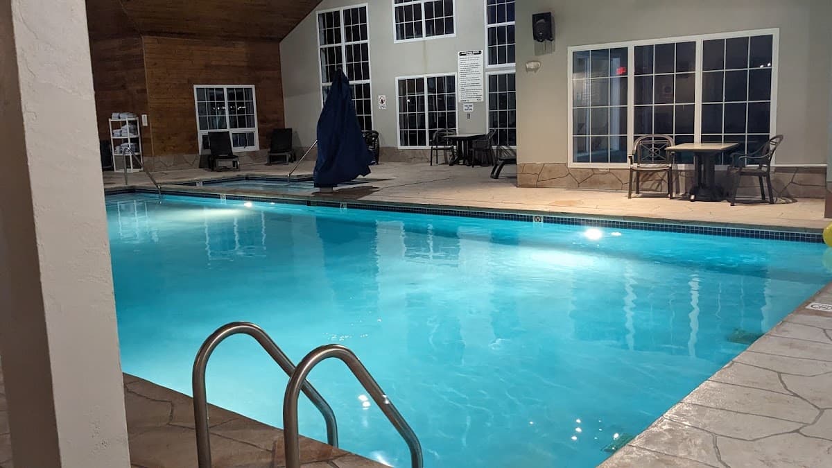 Newport Resort — photo 3