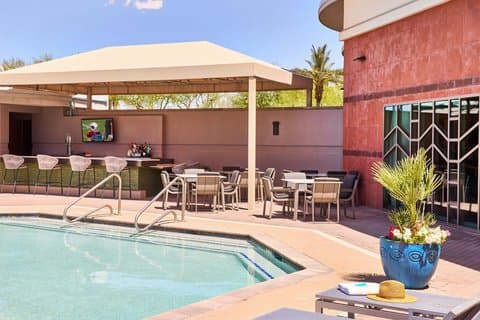 Renaissance Phoenix Glendale Hotel & Conference Center