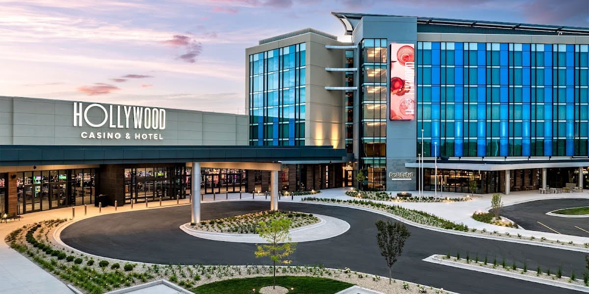 Hollywood Casino and Hotel Aurora
