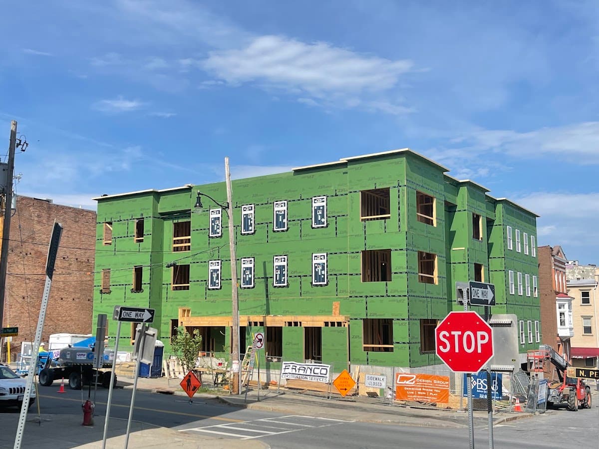 North Pearl Apartments — photo 2