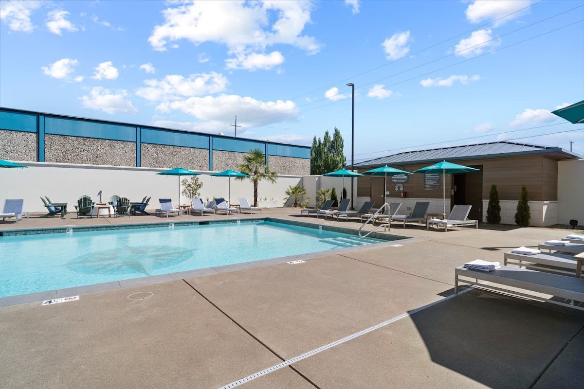 Compass Hotel Medford by Margaritaville — photo 3