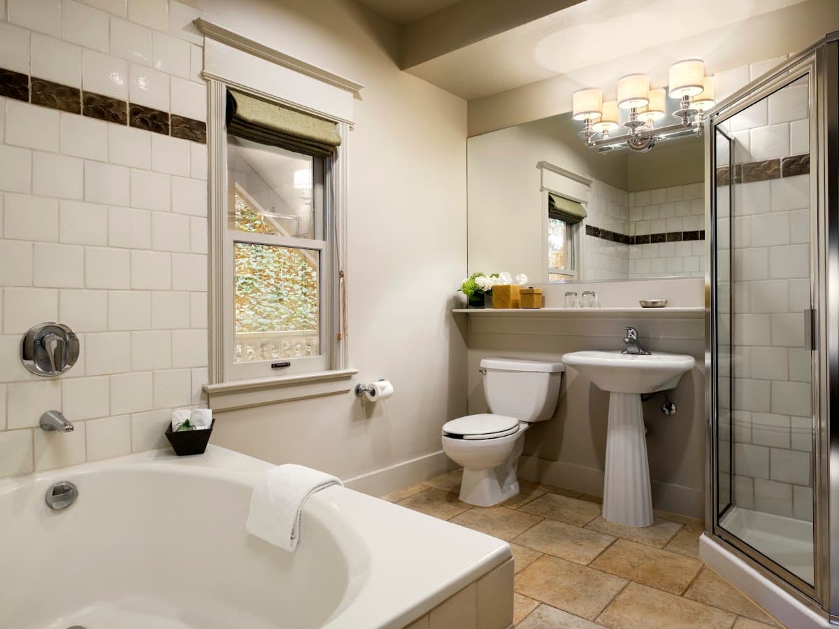 Mill Valley Inn — photo 3