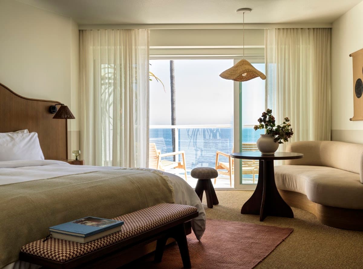 Casa Loma Beach Hotel — photo 2