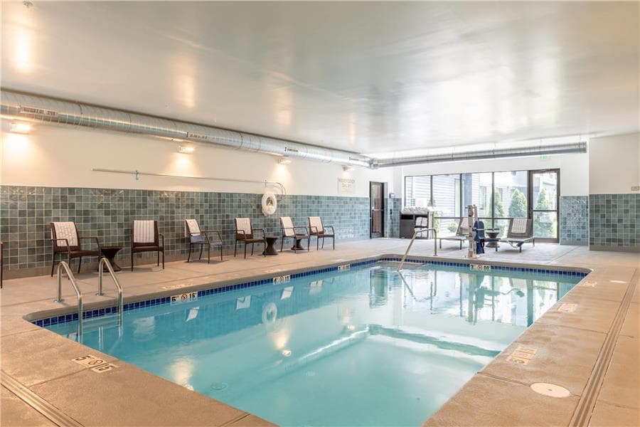 Cambria Hotel & Suites Plymouth — photo 3