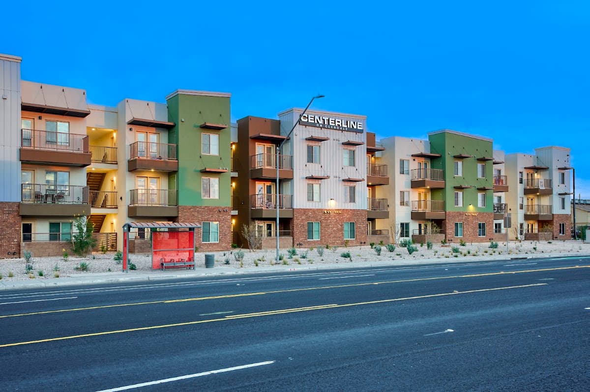 Centerline on Glendale — photo 3