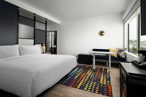 Aloft by Marriott Henderson — photo 2
