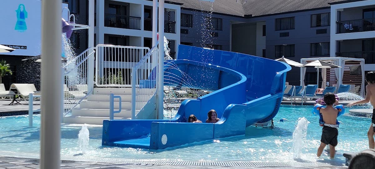 Courtyard by Marriott Orlando Lake Buena Vista at Vista Centre — photo 3