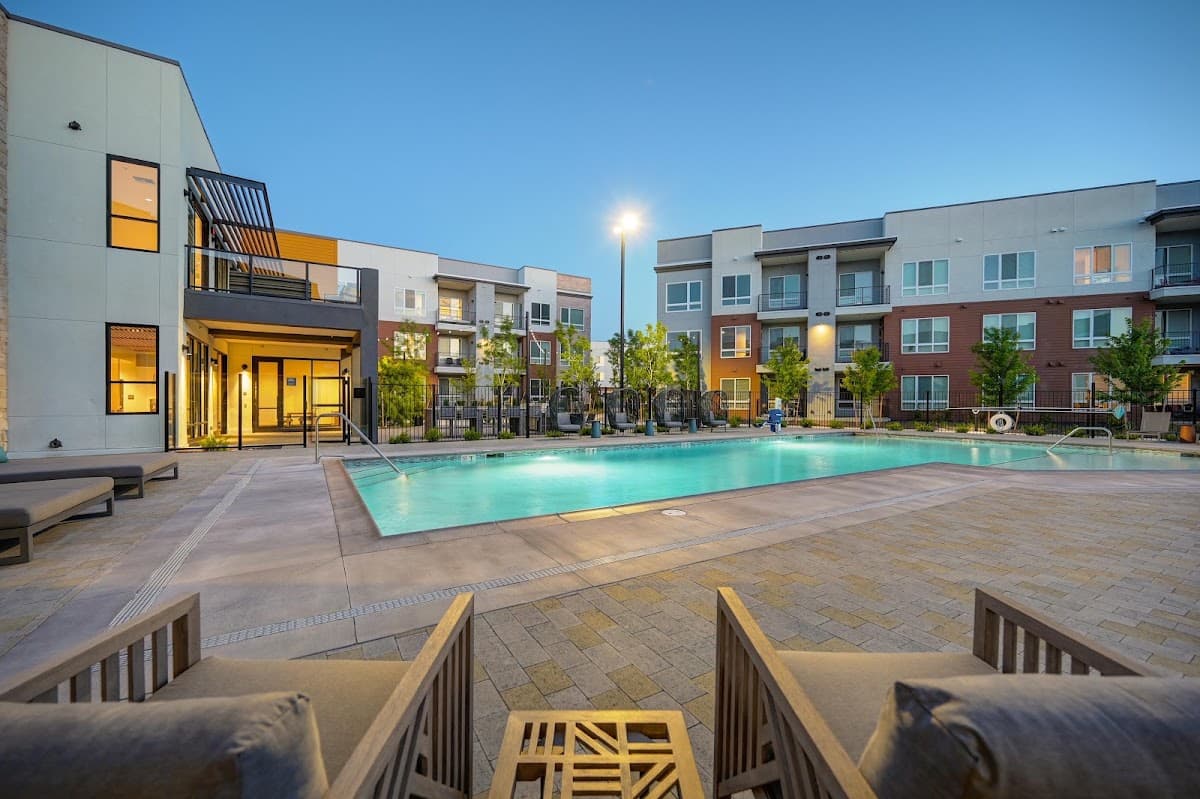 Halcyon Apartments