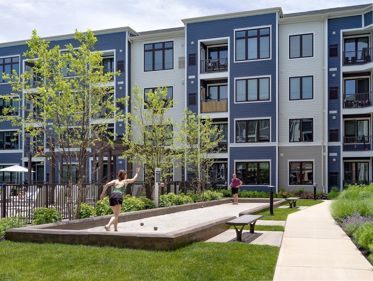 Bay 151 | Bayonne Apartments
