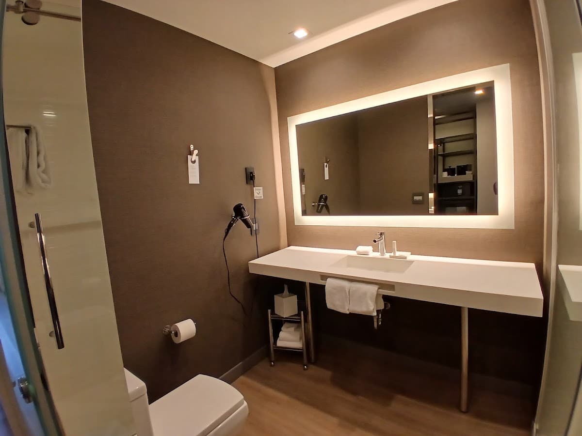 AC Hotel Miami Dadeland — photo 4