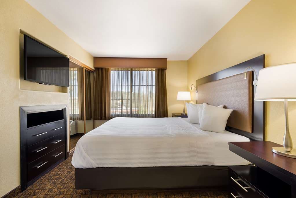 Best Western Escondido Hotel — photo 2
