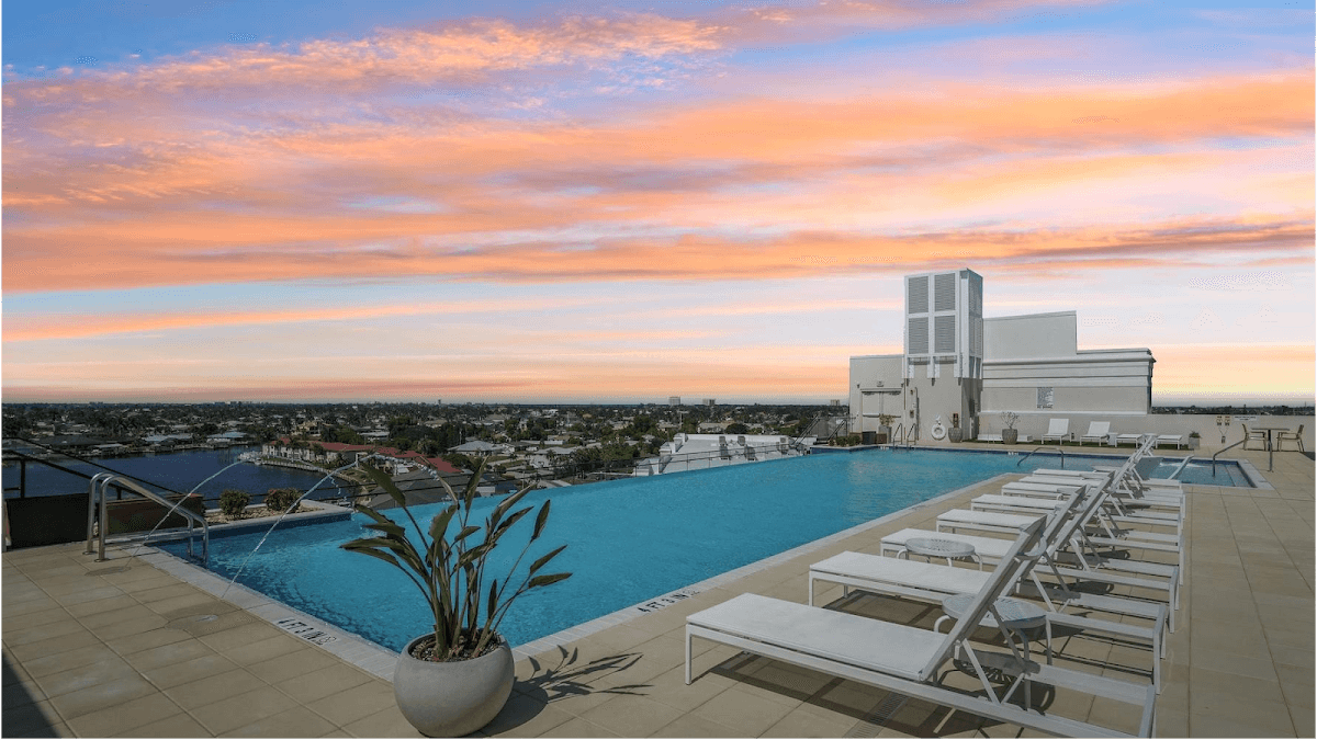 Bimini Square Apartments