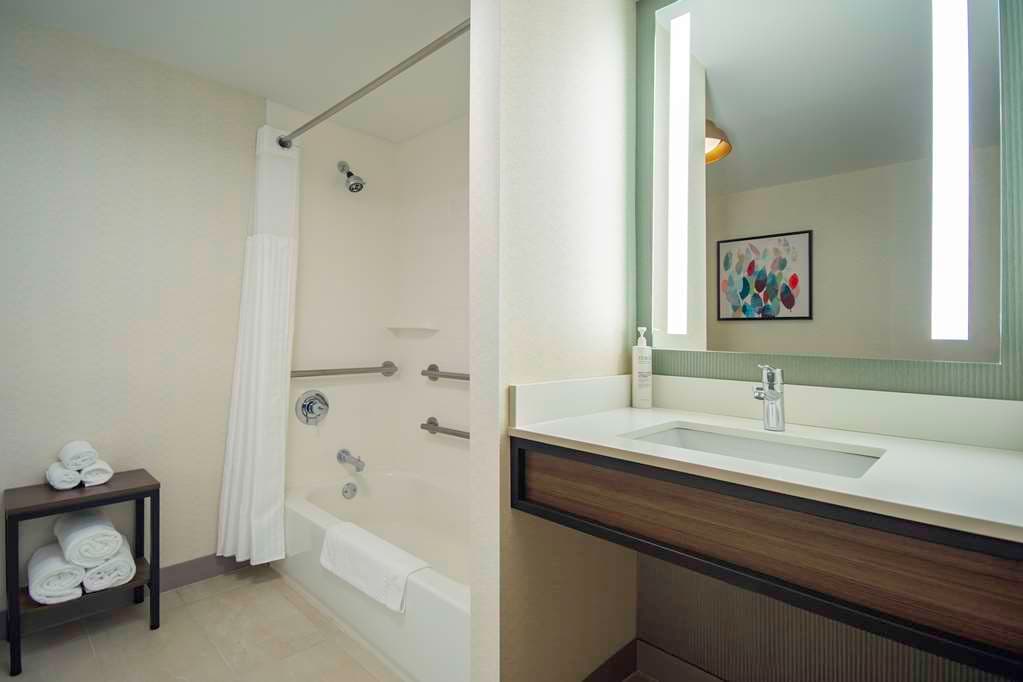 Hilton Garden Inn Danbury — photo 5