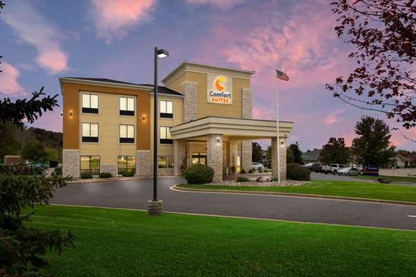 Comfort Suites Hudson I-94 — photo 5