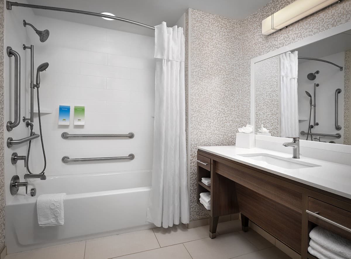 Home2 Suites by Hilton Fishers Indianapolis Northeast — photo 4