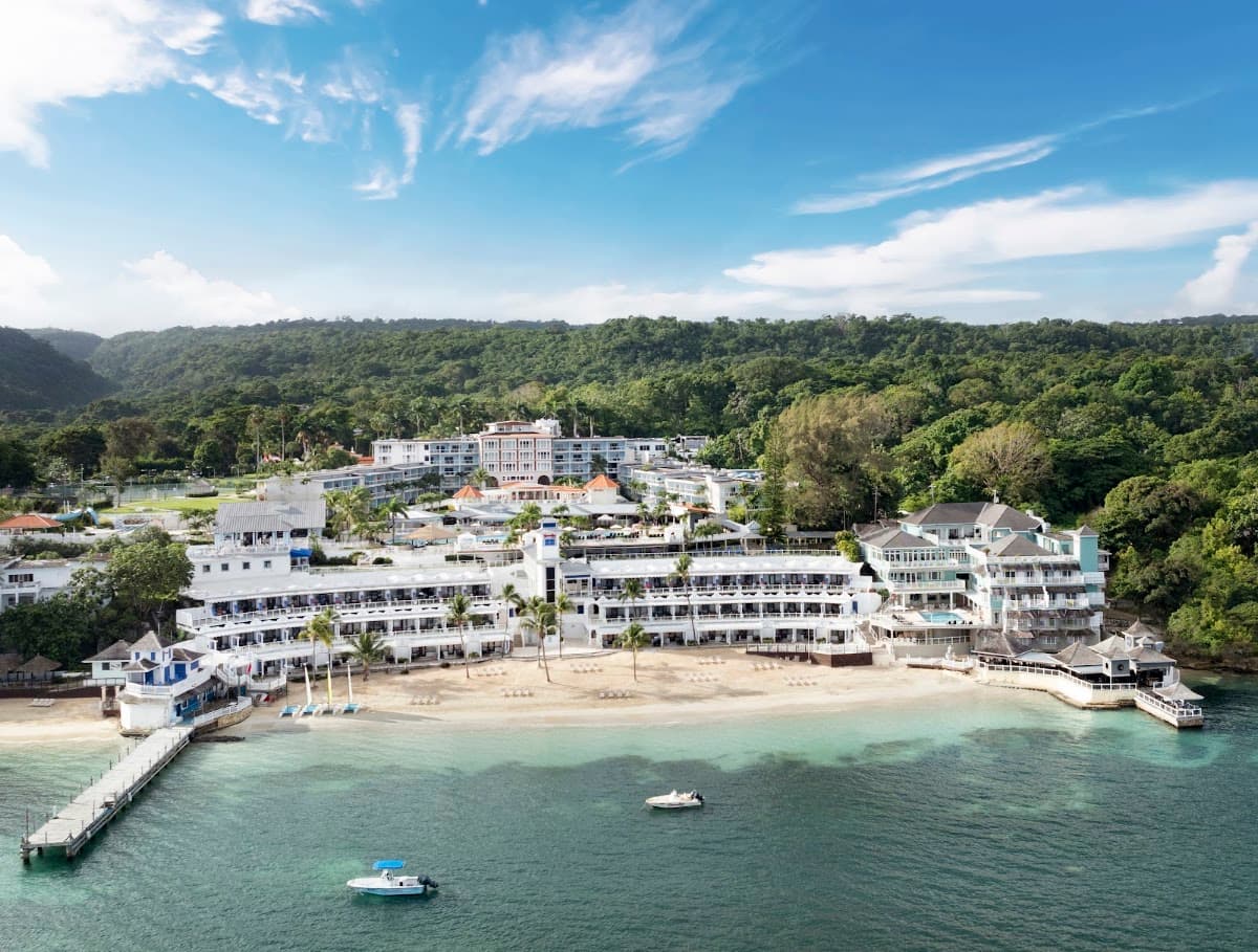 Beaches Ocho Rios — photo 5
