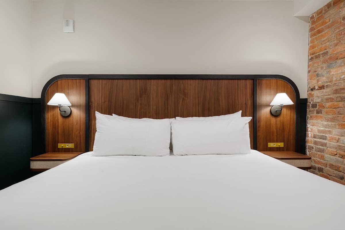 The Delegate Hotel, Common Bond Hotel Collection — photo 2