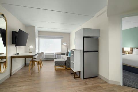 TownePlace Suites by Marriott Charlotte LoSo Airport — photo 2