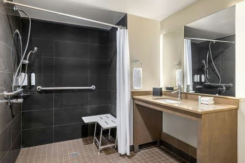 TownePlace Suites by Marriott Charlotte LoSo Airport — photo 3