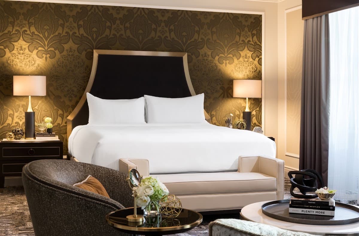 Fairmont Hotel Vancouver — photo 2