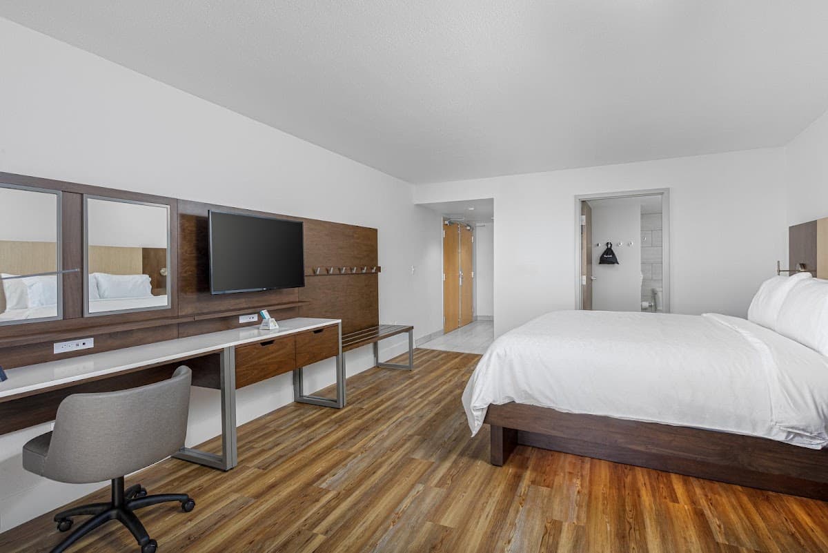 Holiday Inn Express Pensacola Beach by IHG — photo 2