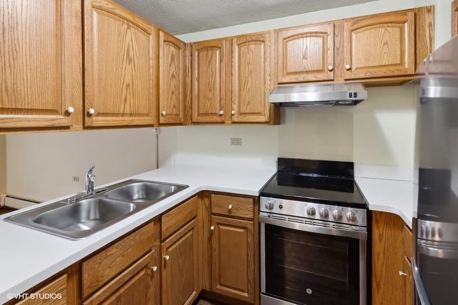 Park Tower Apartments — photo 5