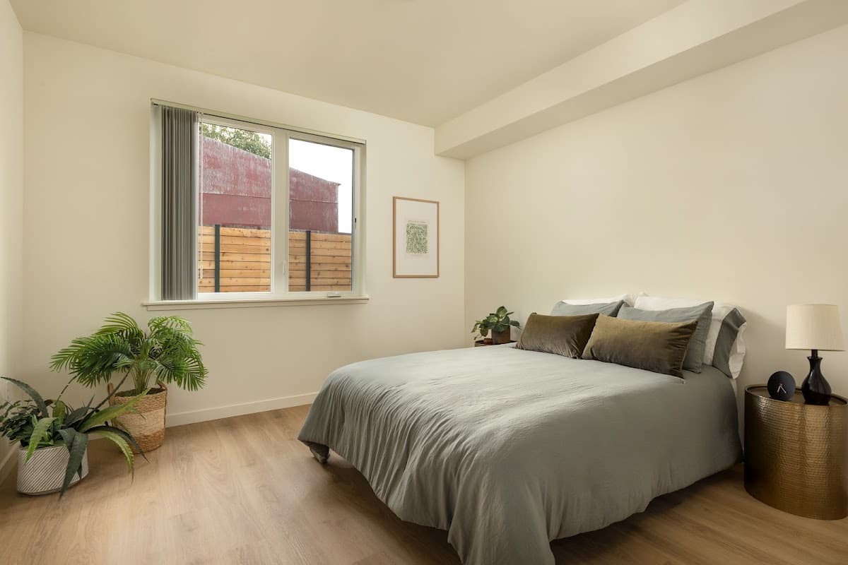 Alma Apartments — photo 2