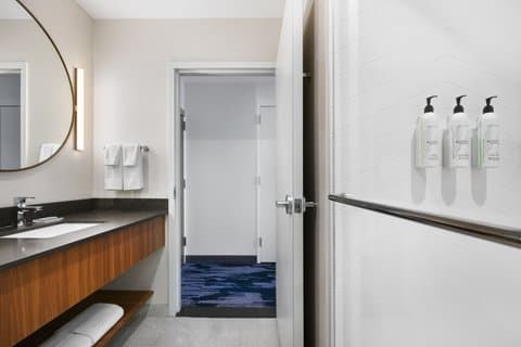 Fairfield by Marriott Inn & Suites Orlando at Millenia — photo 4