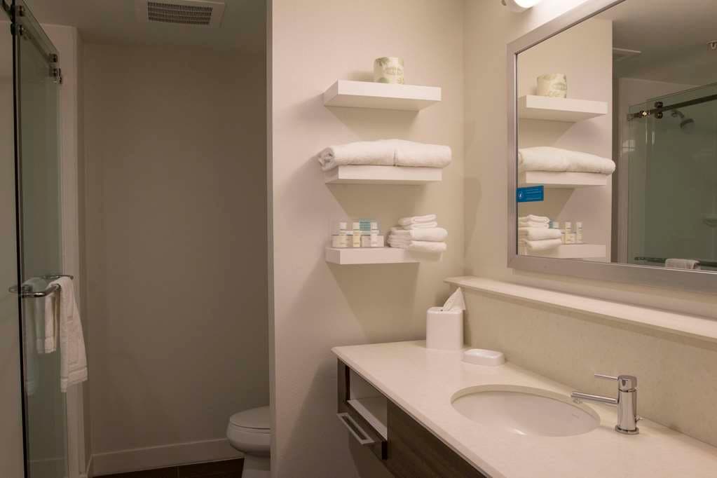 Hampton Inn & Suites Boone — photo 4