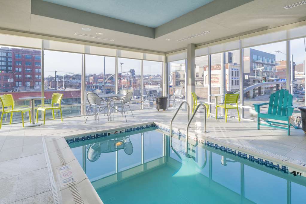 Home2 Suites Kansas City Downtown — photo 3