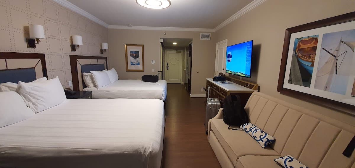 Disney's Yacht Club Resort — photo 2
