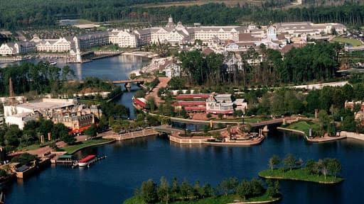 Disney's Yacht Club Resort — photo 5