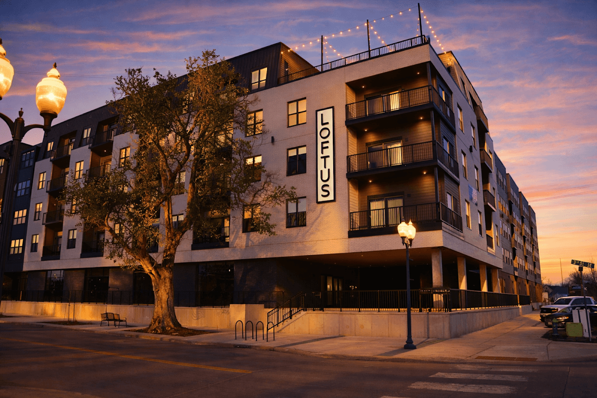 Loftus Apartments — photo 4