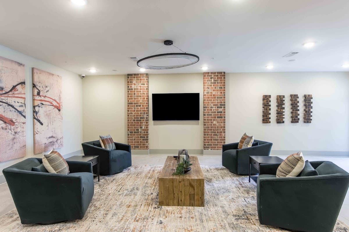 The Oliver Luxury Apartments — photo 5