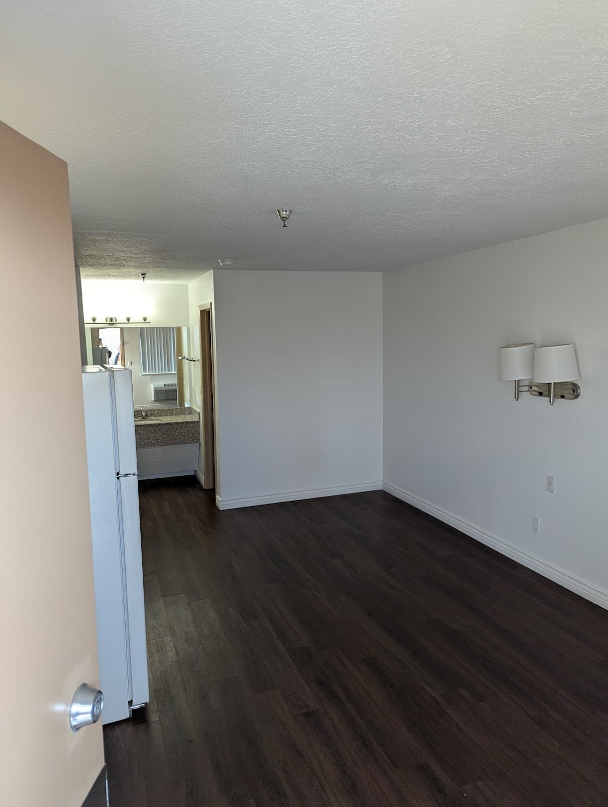 Los Altos Lofts — photo 2