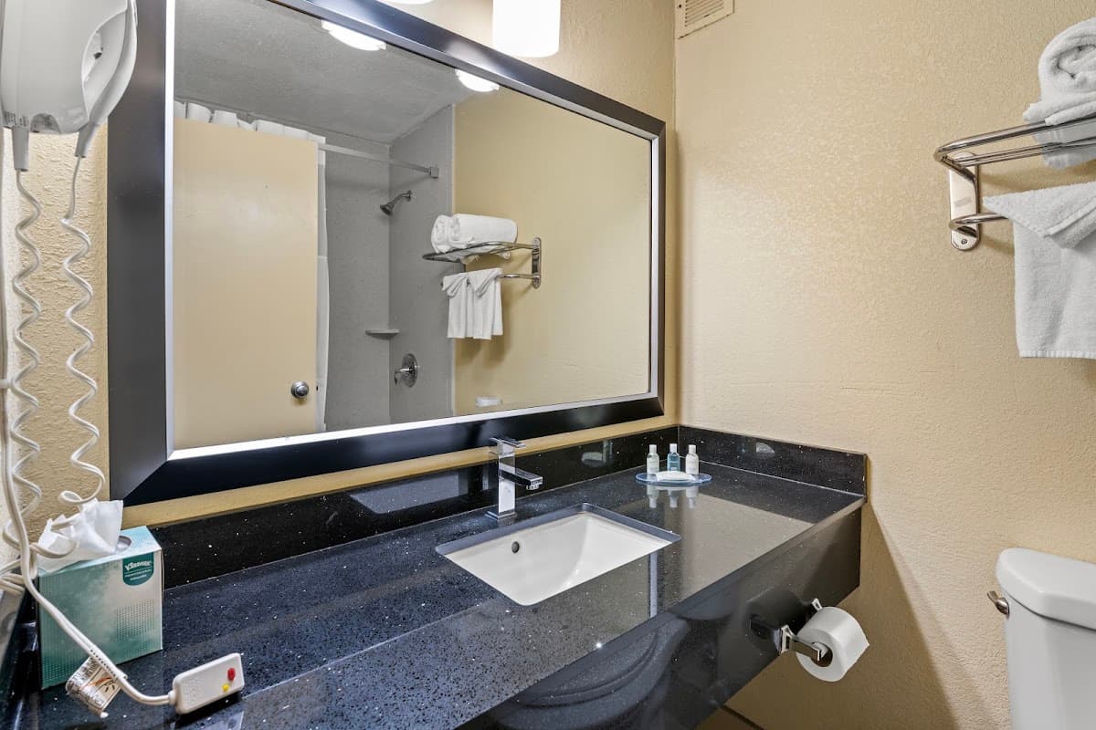 Red Lion Hotel Charlotte Airport — photo 4
