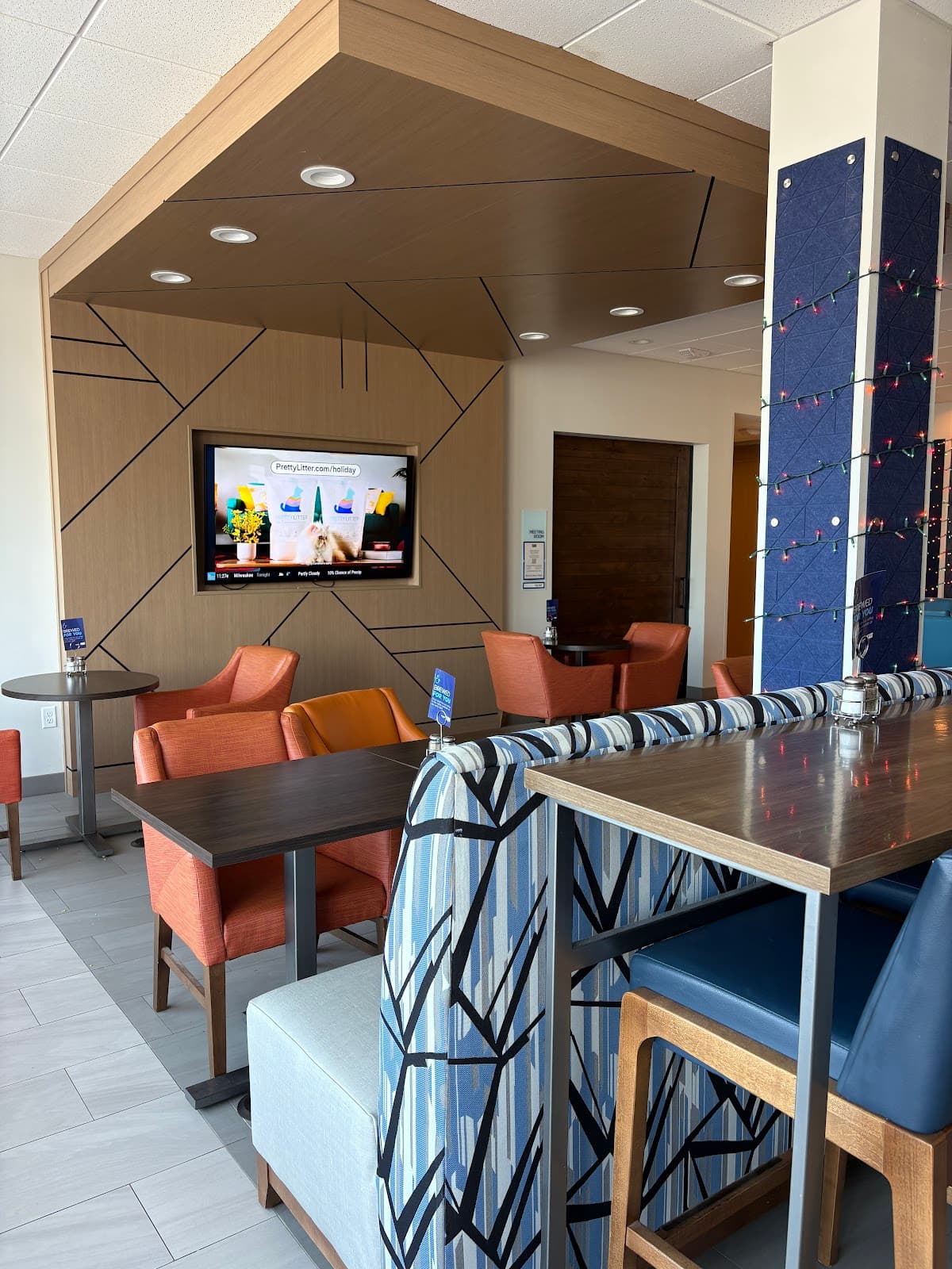 Holiday Inn Express & Suites Nokomis Sarasota South, an IHG Hotel — photo 3